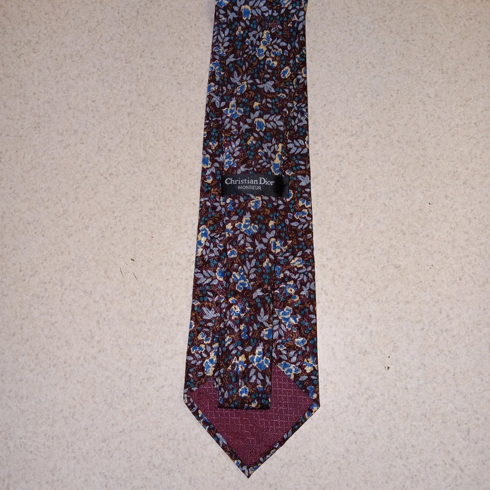 Exclusive Vintage Christian Dior Mens Necktie - Picture 2 of 2